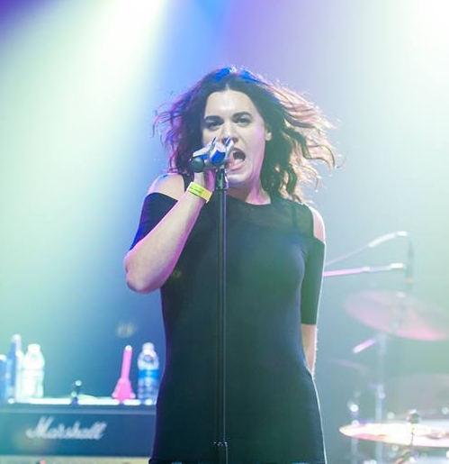 Girl’s Got Rhythm: All-woman AC/DC tribute band Shoot to Thrill ...